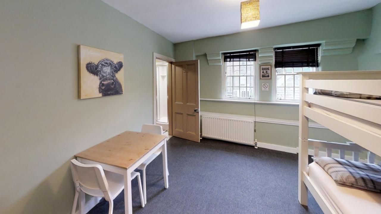 Dundee Backpackers Hostel Esterno foto