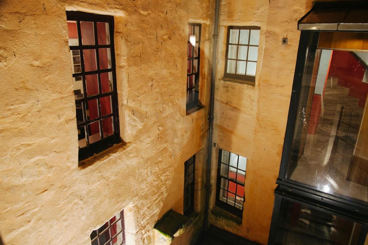 Dundee Backpackers Hostel Esterno foto