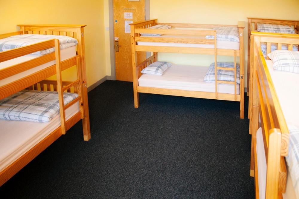 Dundee Backpackers Hostel Esterno foto